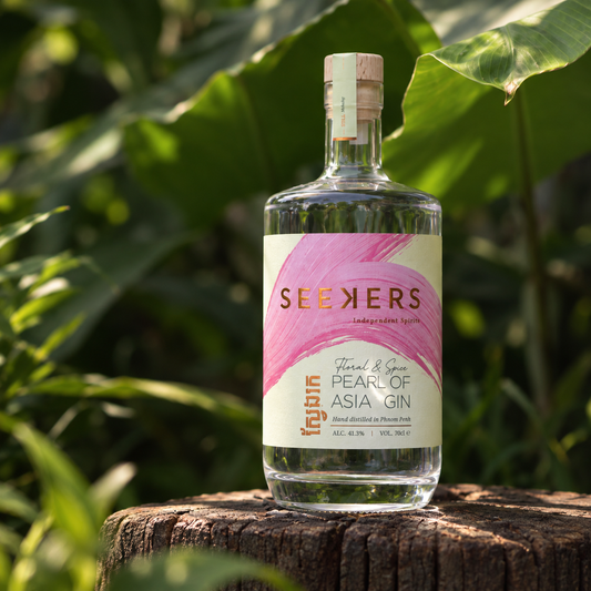 Seekers Pearl of Asia Gin 700ml（Alc 41.3%）